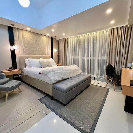 Hotel Vibe Condo At Uptown Parksuites Bgc Taguig Extérieur photo